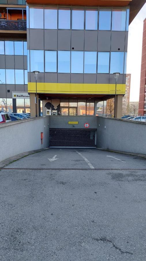 Med Man Apartmani Slavonski Brod Exterior photo
